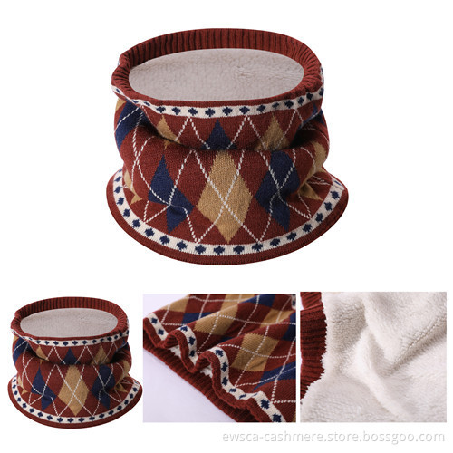 Pure Cashmere Intasia Knitted Bib